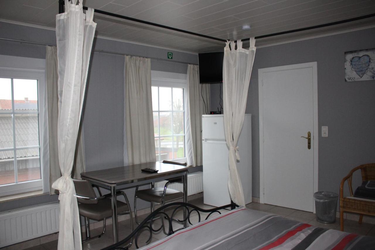 Breeden Steeger Hoeve Lichtervelde Екстериор снимка