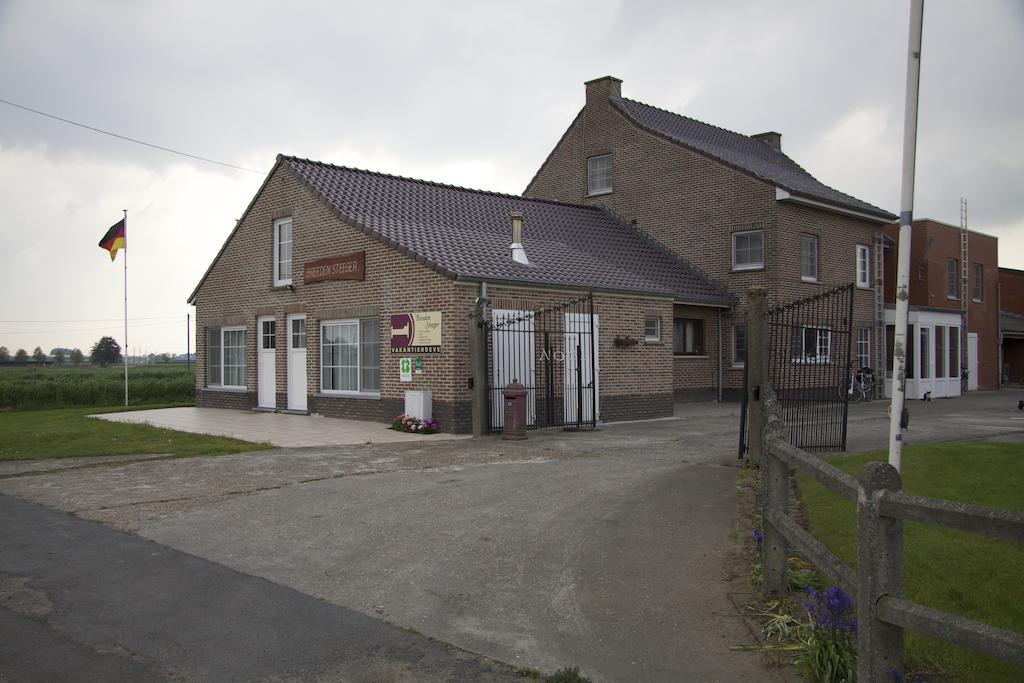 Breeden Steeger Hoeve Lichtervelde Екстериор снимка